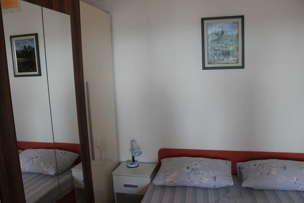 PUY Apartment Nera מראה חיצוני תמונה